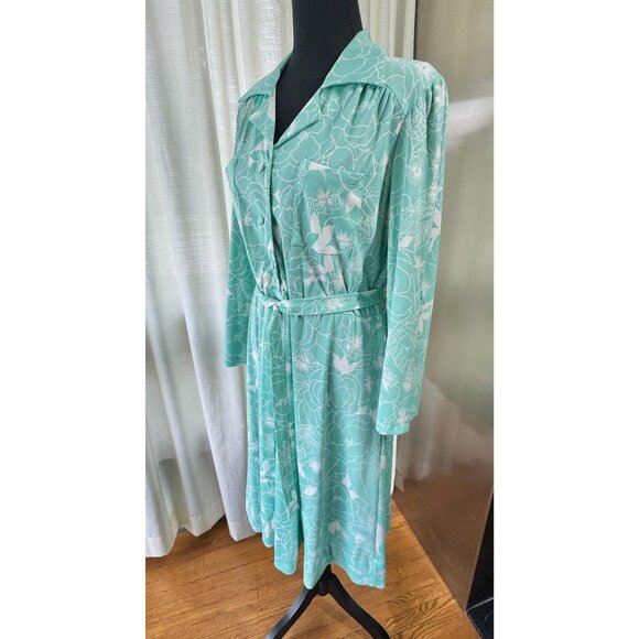 Vintage 80s shirtdress, mint green, white floral, Sears Canada, sewn-in belt tie - Picture 4 of 9